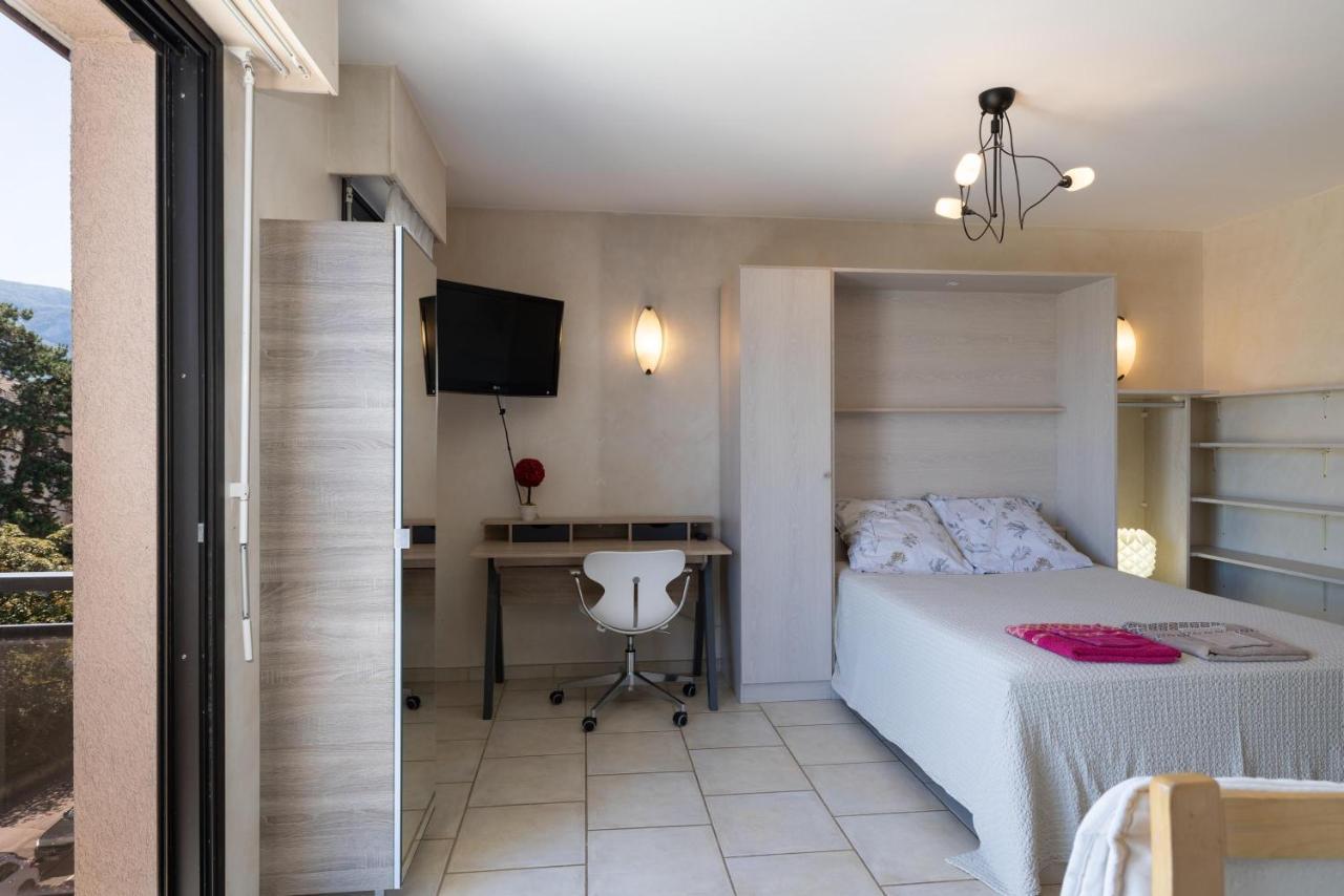 Appartement Proche Lac Et Commerces Annecy Exterior photo